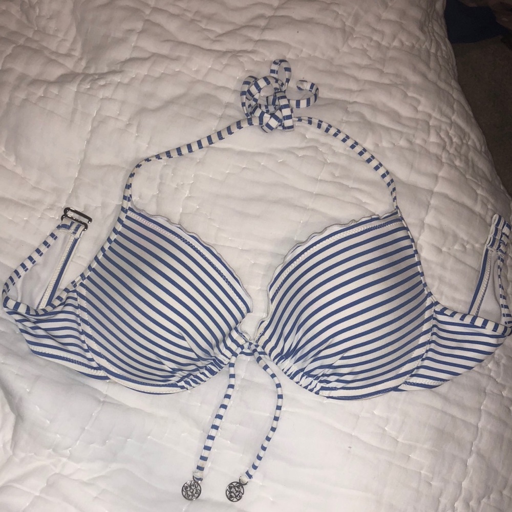 H&M bikini top